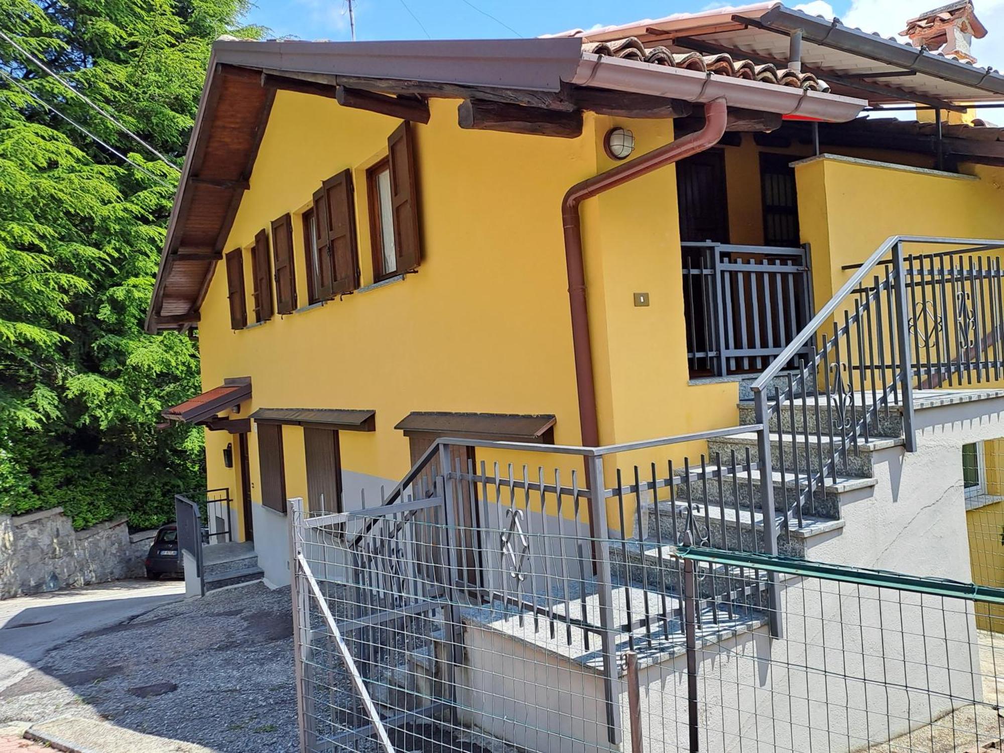Ferienwohnung Mansardhouse Zona Bellagio Magreglio Exterior foto