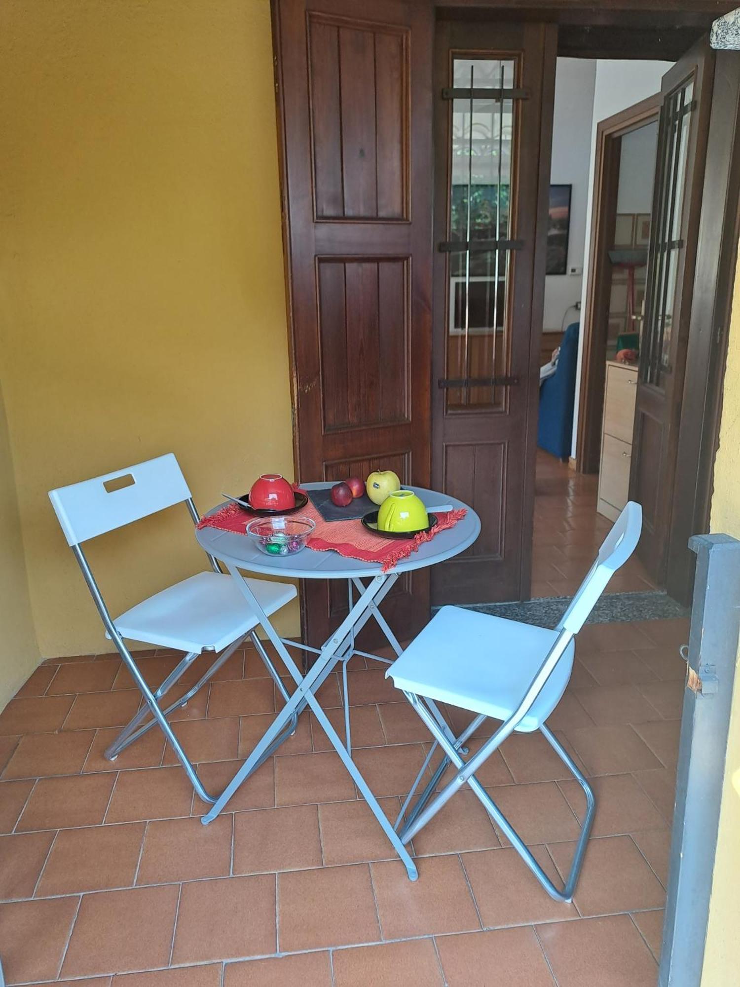 Ferienwohnung Mansardhouse Zona Bellagio Magreglio Exterior foto