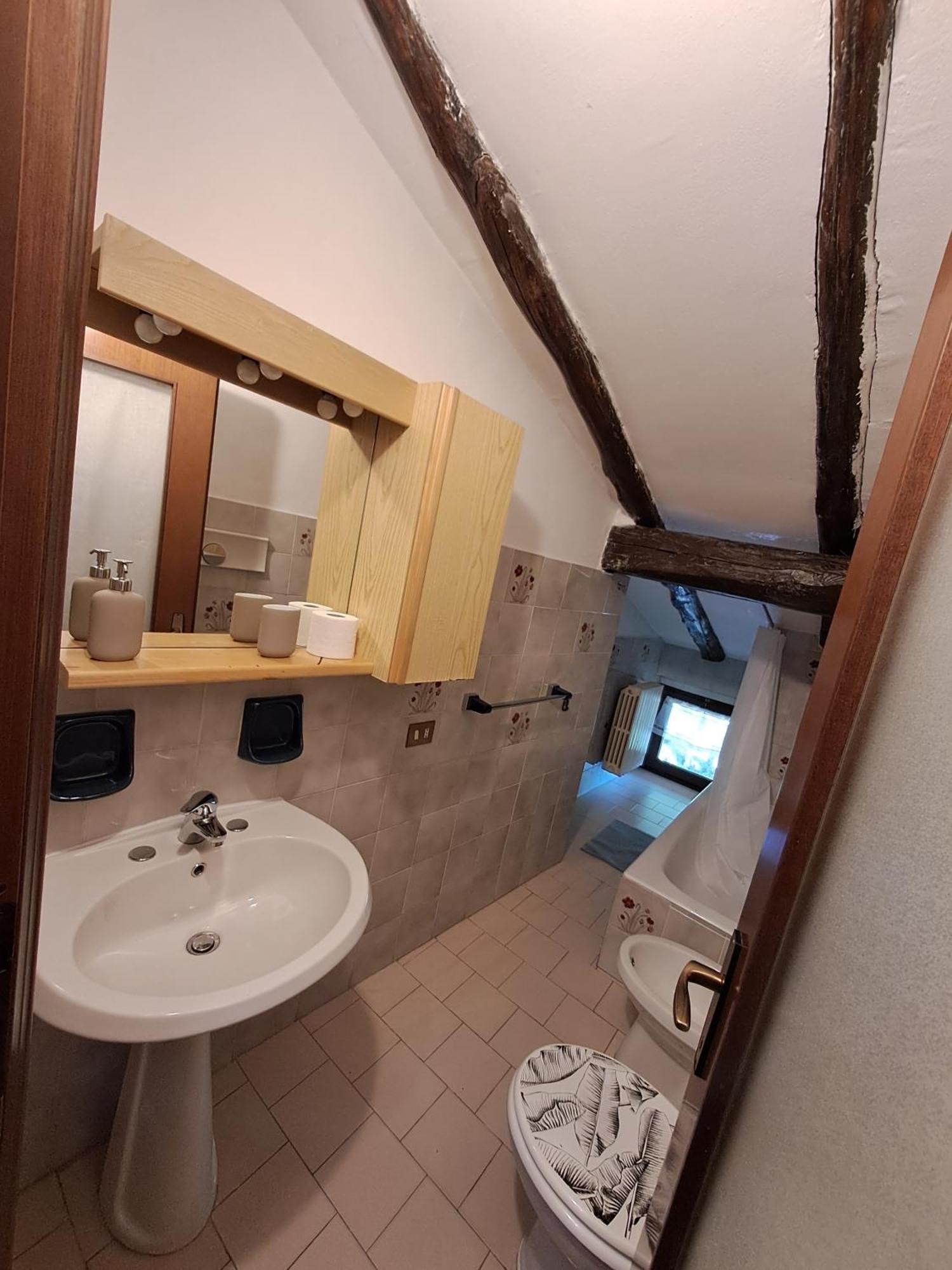 Ferienwohnung Mansardhouse Zona Bellagio Magreglio Exterior foto